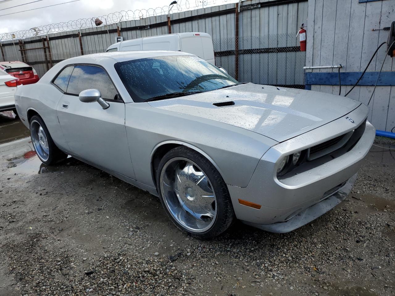 2010 Dodge Challenger VIN 2B3CJ4DV9AH212448 Copart auction photo, mechanical damage thumbnail 4