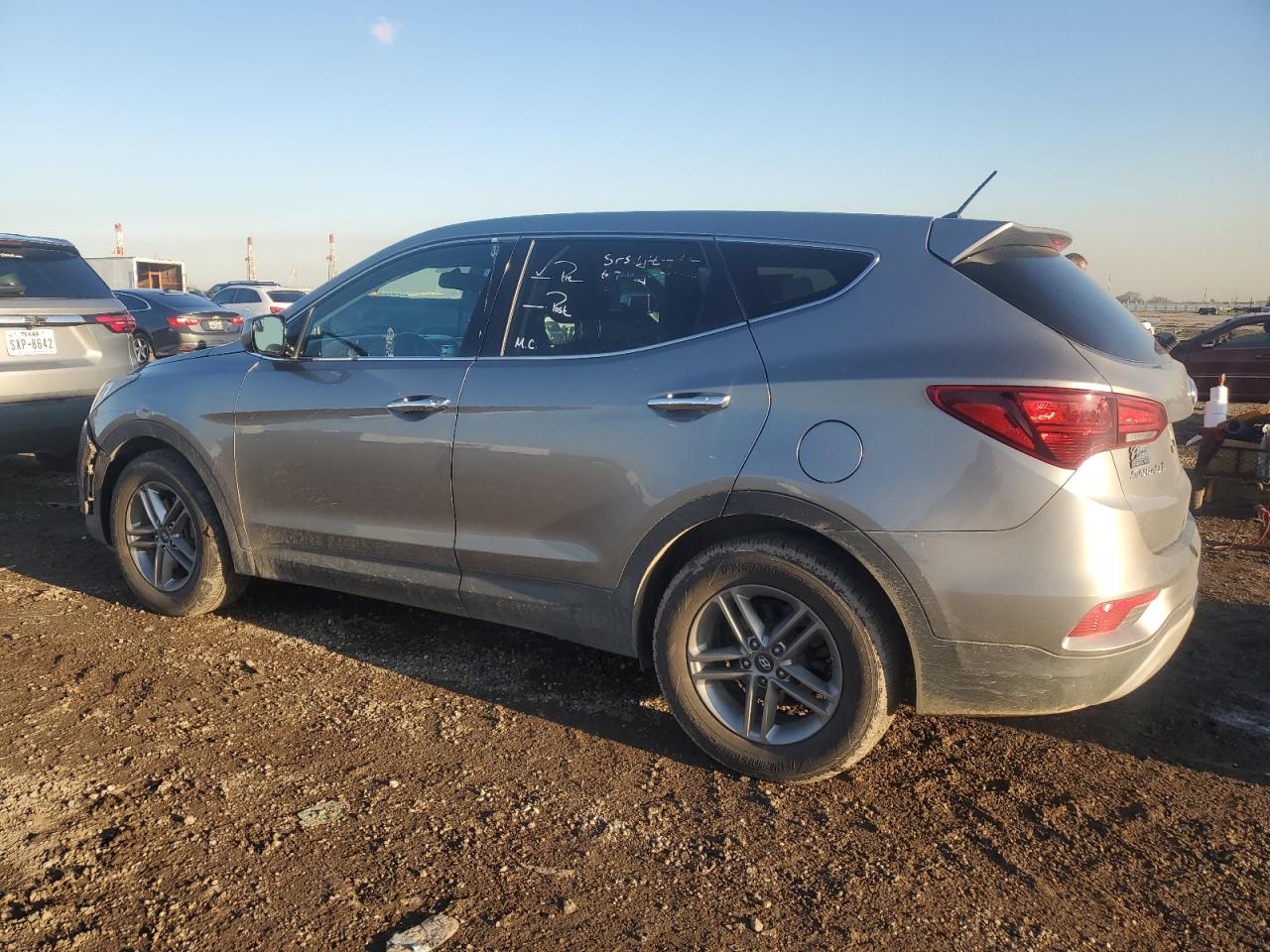 2018 Hyundai Santa Fe VIN 5NMZT3LB4JH100648 Copart auction photo, front end damage thumbnail 2