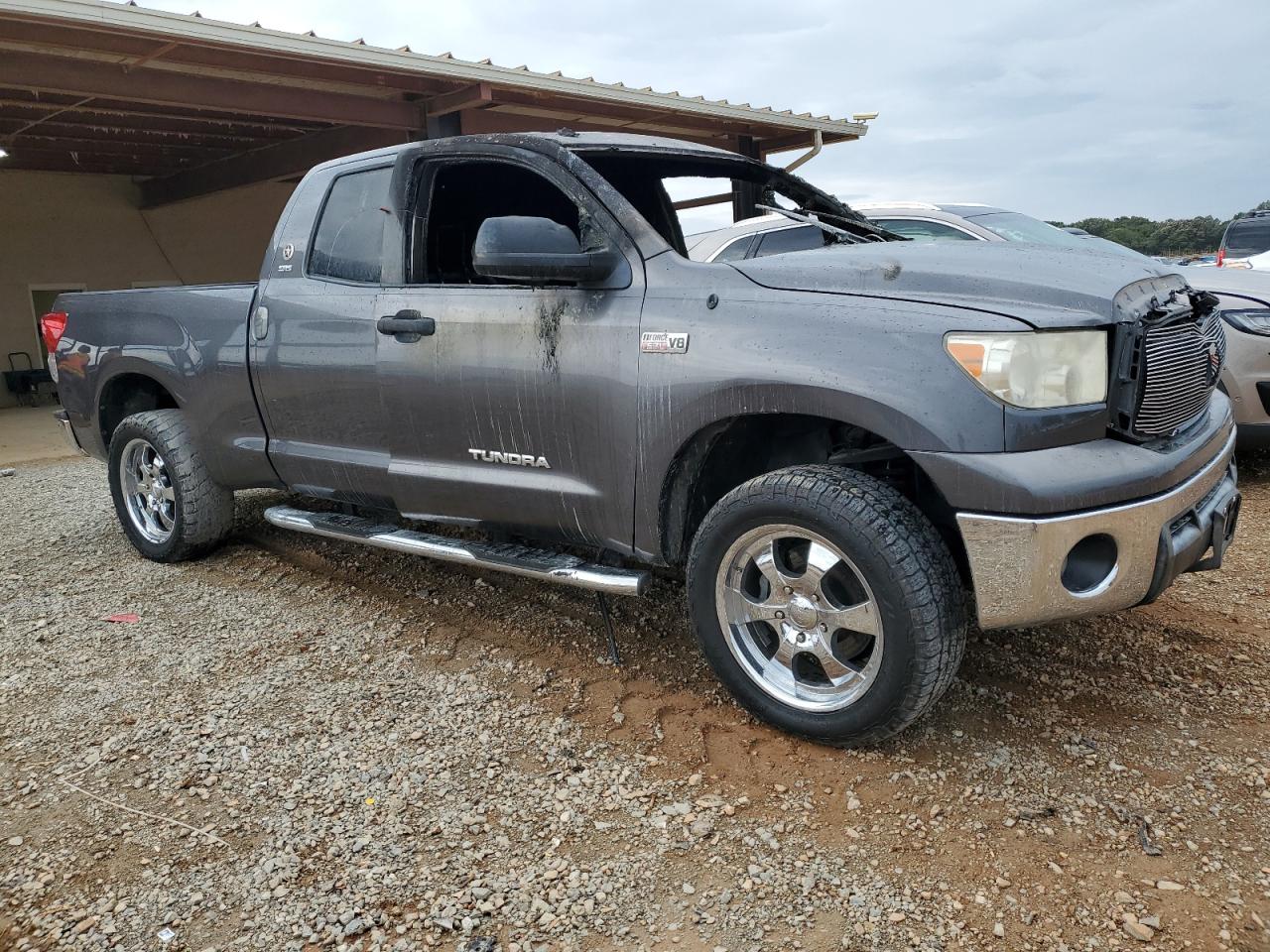 2013 Toyota Tundra VIN 5TFRY5F18DX140551 Copart auction photo, burn - interior / front end damage thumbnail 4