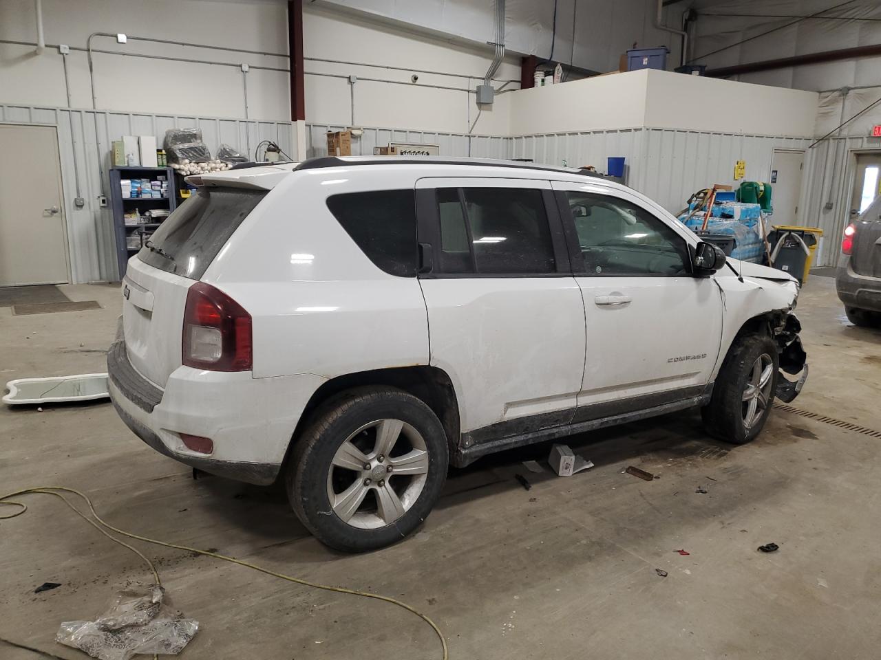 2016 Jeep Compass VIN 1C4NJDBB8GD518384 Copart auction photo, front end / side damage thumbnail 3