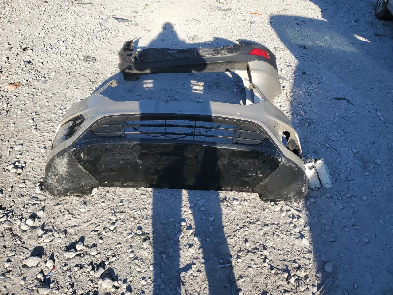 2017 Ford Escape VIN 1FMCU9G98HUE25928 Copart auction photo, front end / rear end damage thumbnail 13
