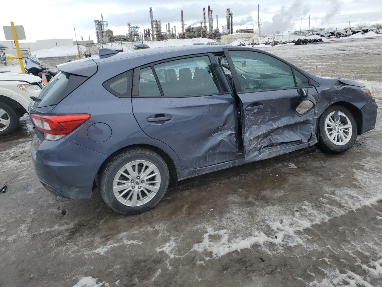 2017 Subaru Impreza VIN 4S3GTAE63H3720749 Copart auction photo, side / front end damage thumbnail 3