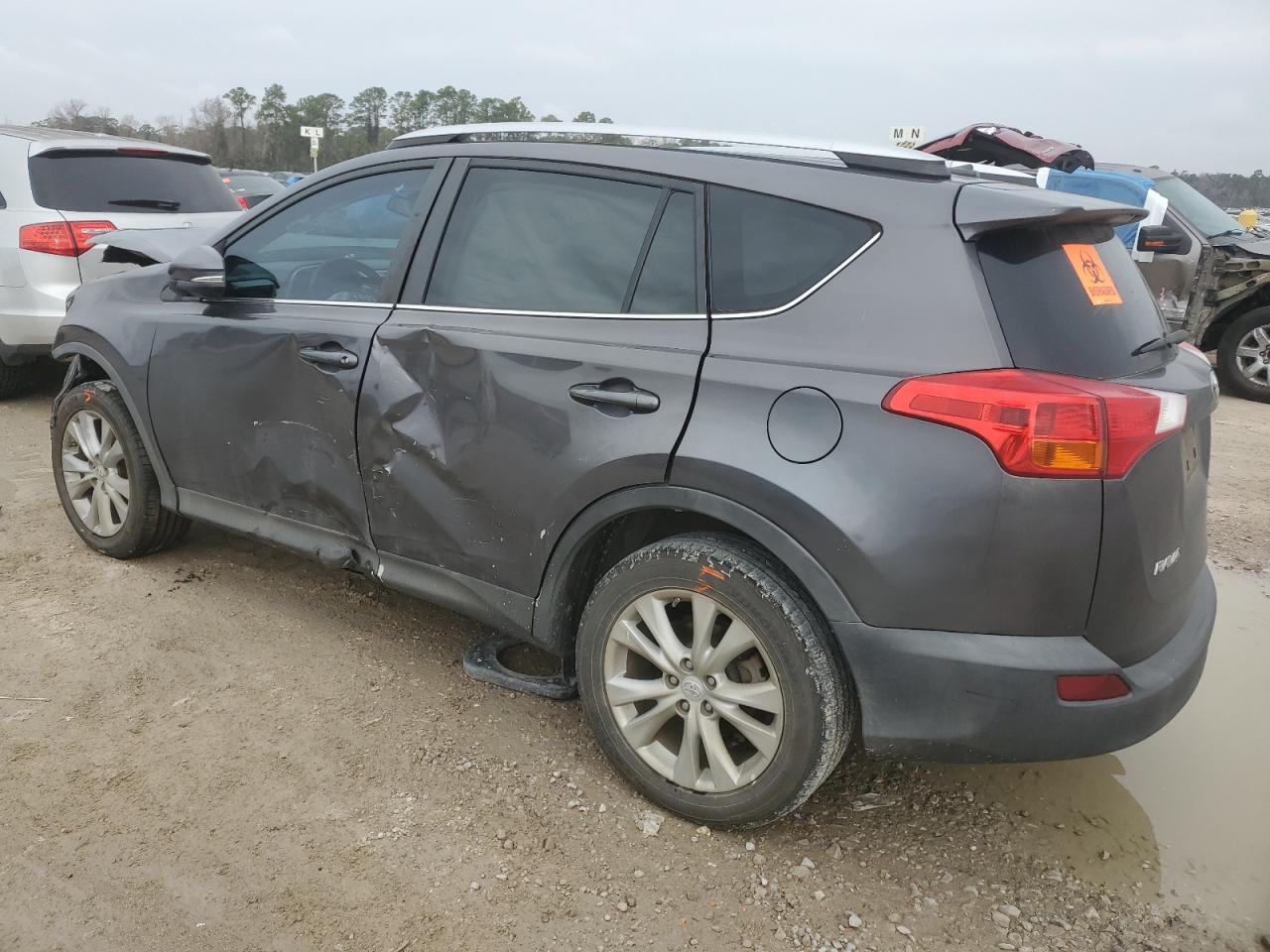 2015 Toyota RAV 4 VIN 2T3YFREV7FW197229 Copart auction photo, front end / side damage thumbnail 2