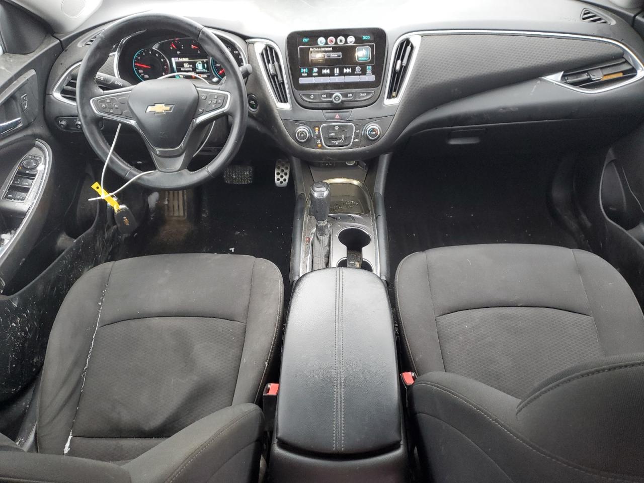 2016 Chevrolet Malibu VIN 1G1ZE5ST0GF261982 Copart auction photo, rear end / minor dent/scratches damage thumbnail 8