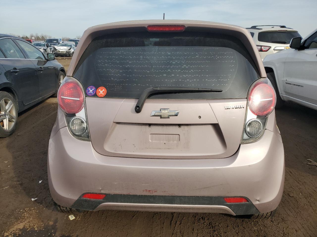 2013 Chevrolet Spark VIN KL8CB6S90DC608037 Copart auction photo, front end / minor dent/scratches damage thumbnail 6