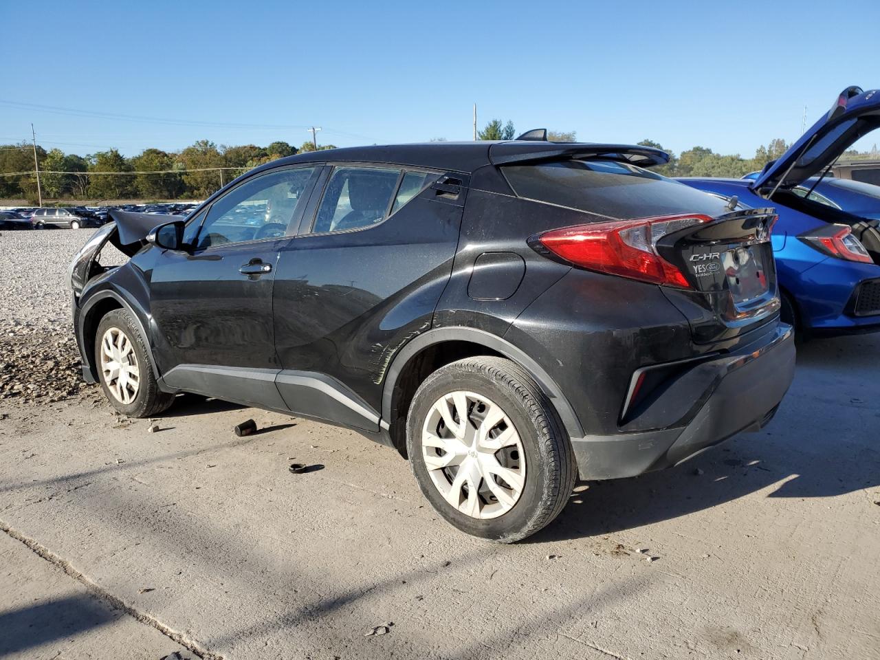 2019 Toyota C-HR VIN NMTKHMBXXKR076245 Copart auction photo, front end damage thumbnail 2