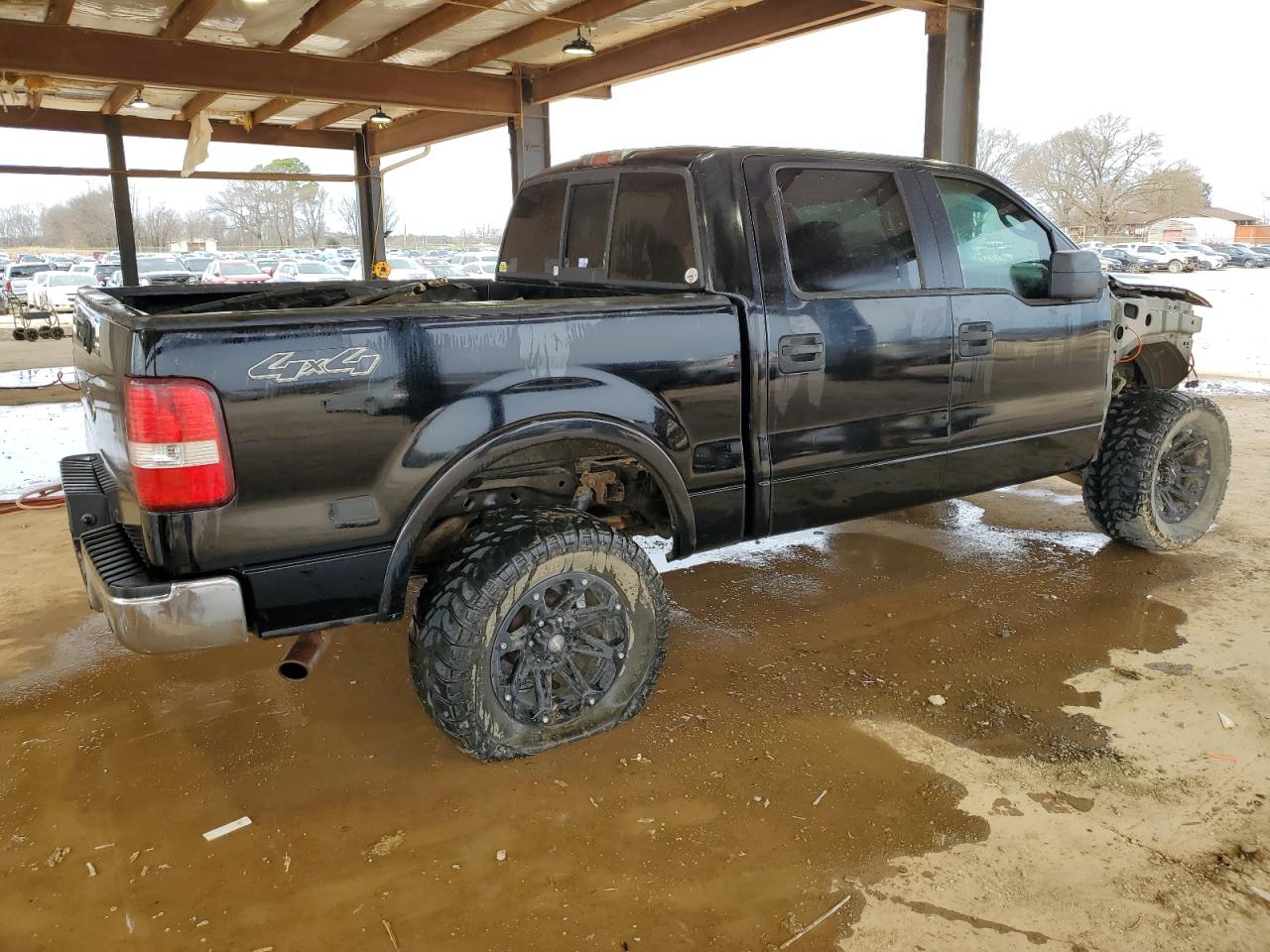 2005 Ford F-150 VIN 1FTPW14565KE19927 Copart auction photo, front end damage thumbnail 3