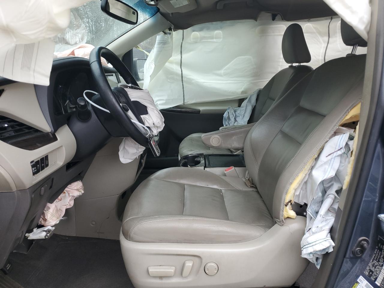 2015 Toyota Sienna VIN 5TDDK3DCXFS105362 Copart auction photo, front end damage thumbnail 7