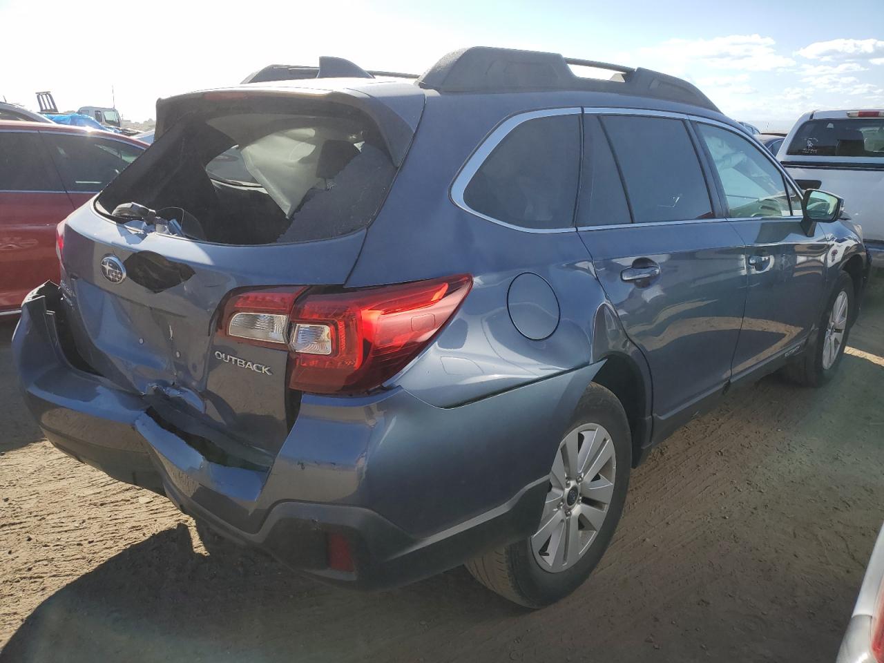 2018 Subaru Outback VIN 4S4BSAFC7J3287150 Copart auction photo, front end / rear end damage thumbnail 3