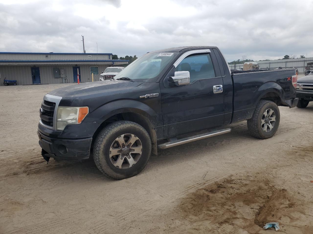 2013 Ford F-150 VIN 1FTMF1CF2DFC46329