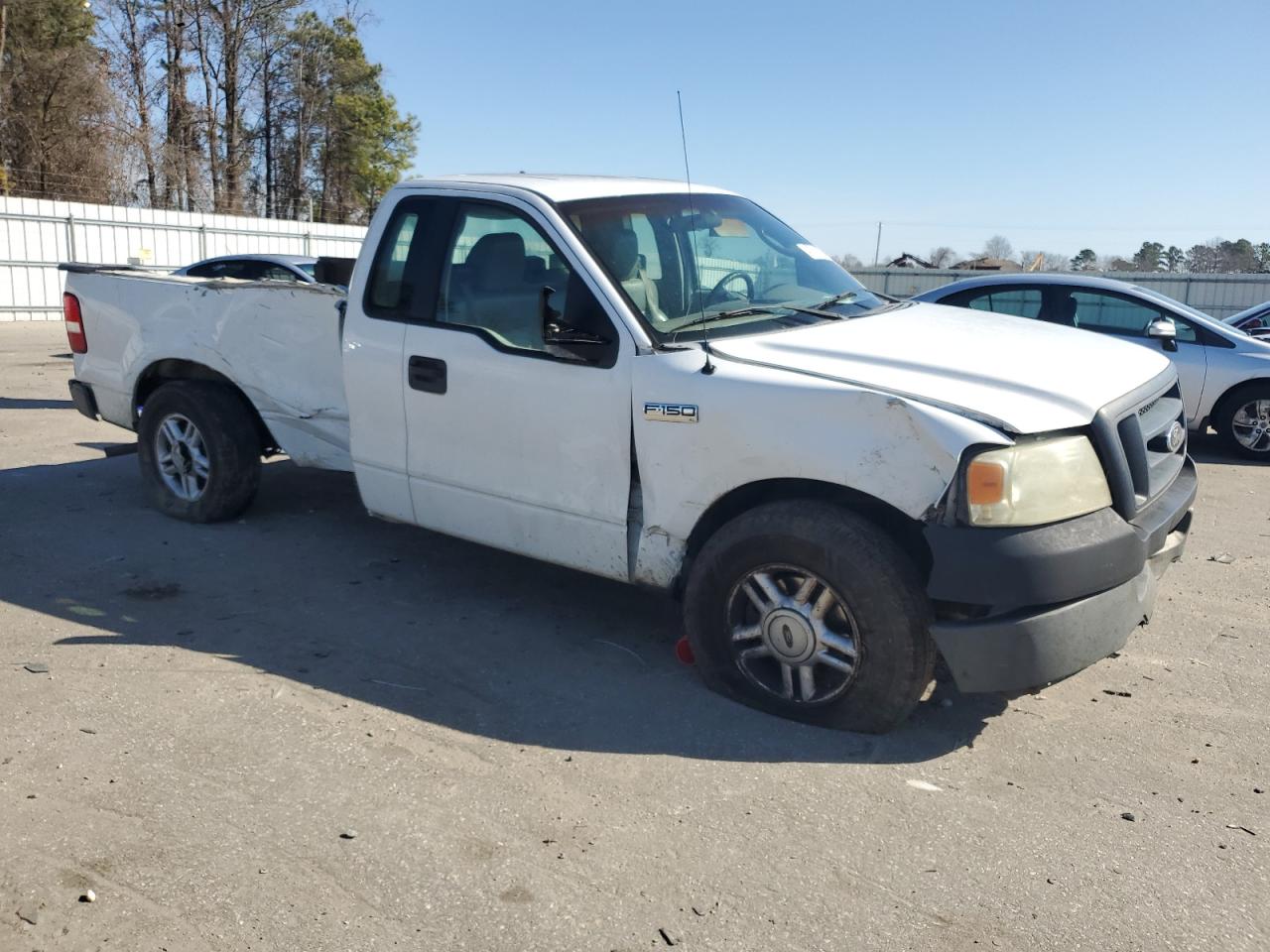 2005 Ford F-150 VIN 1FTRF12255NB92200 Copart auction photo, all over damage thumbnail 4