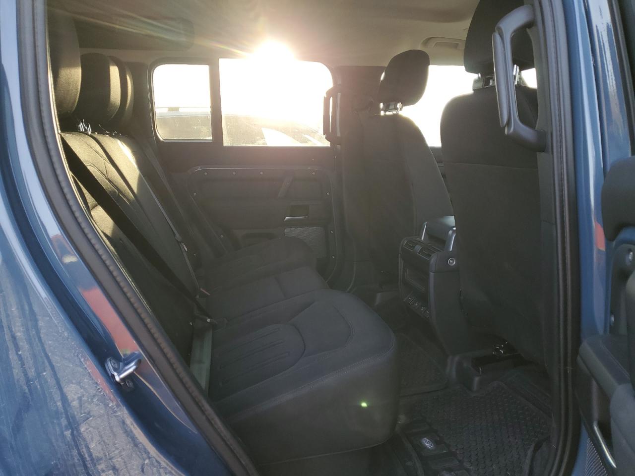 2021 Land Rover Defender VIN SALEK7RX6M2039591 Copart auction photo, front end damage thumbnail 11