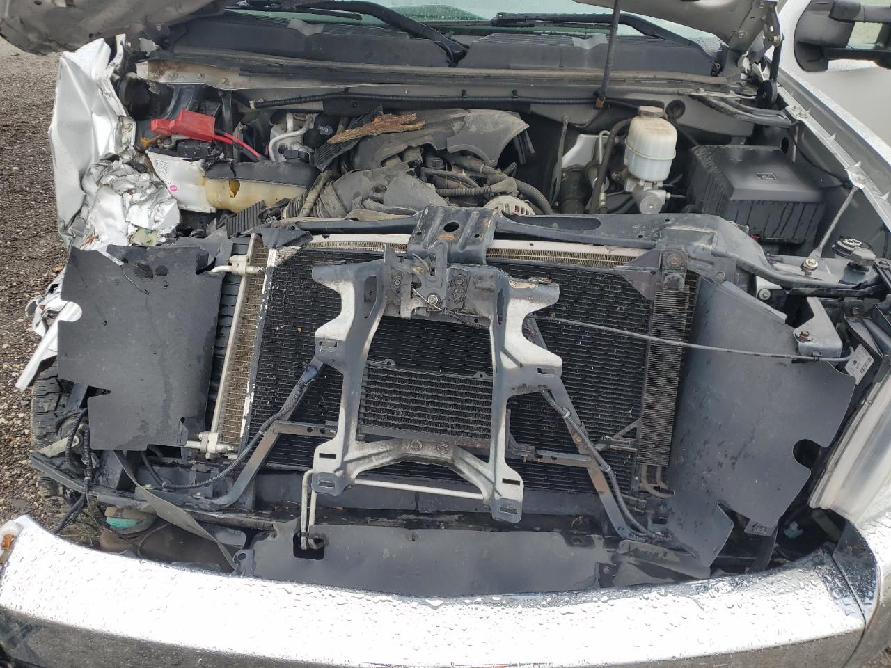 2010 Chevrolet Silverado VIN 1GC4KYBGXAF155786 Copart auction photo, front end / side damage thumbnail 12