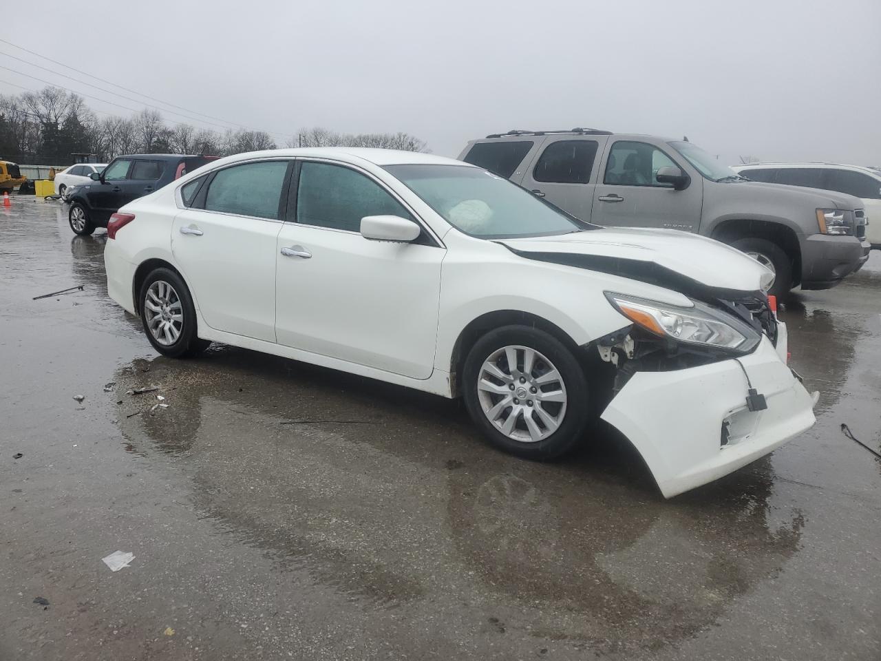 2018 Nissan Altima VIN 1N4AL3AP6JC151942 Copart auction photo, front end damage thumbnail 4