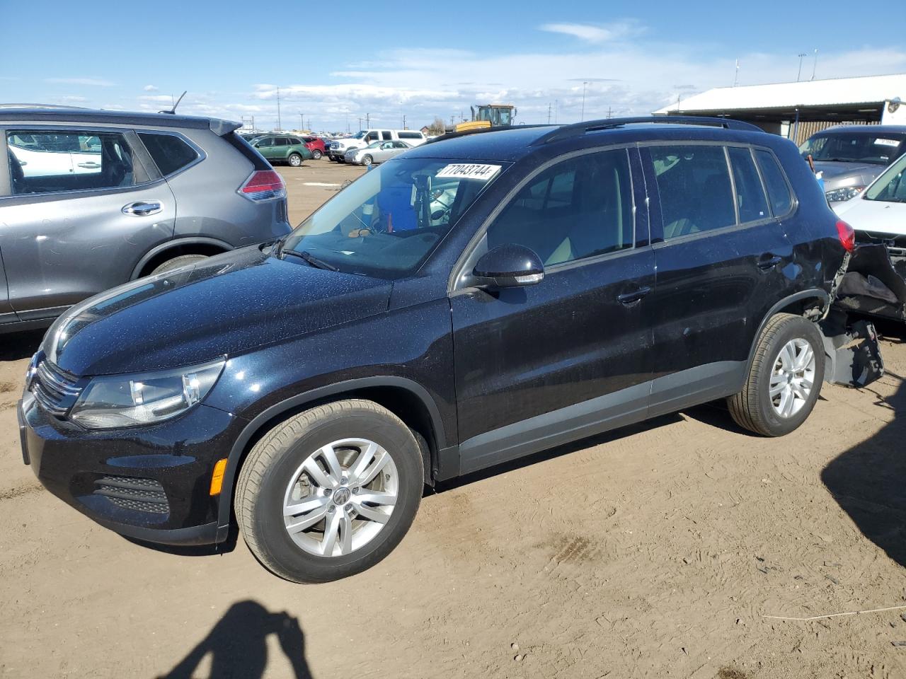 2016 Volkswagen Tiguan VIN WVGBV7AX7GW607286