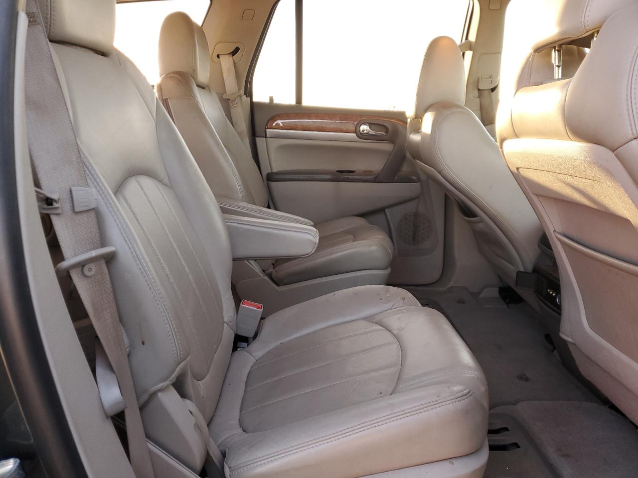 2011 Buick Enclave VIN 5GAKRCED3BJ114424 Copart auction photo, front end damage thumbnail 10
