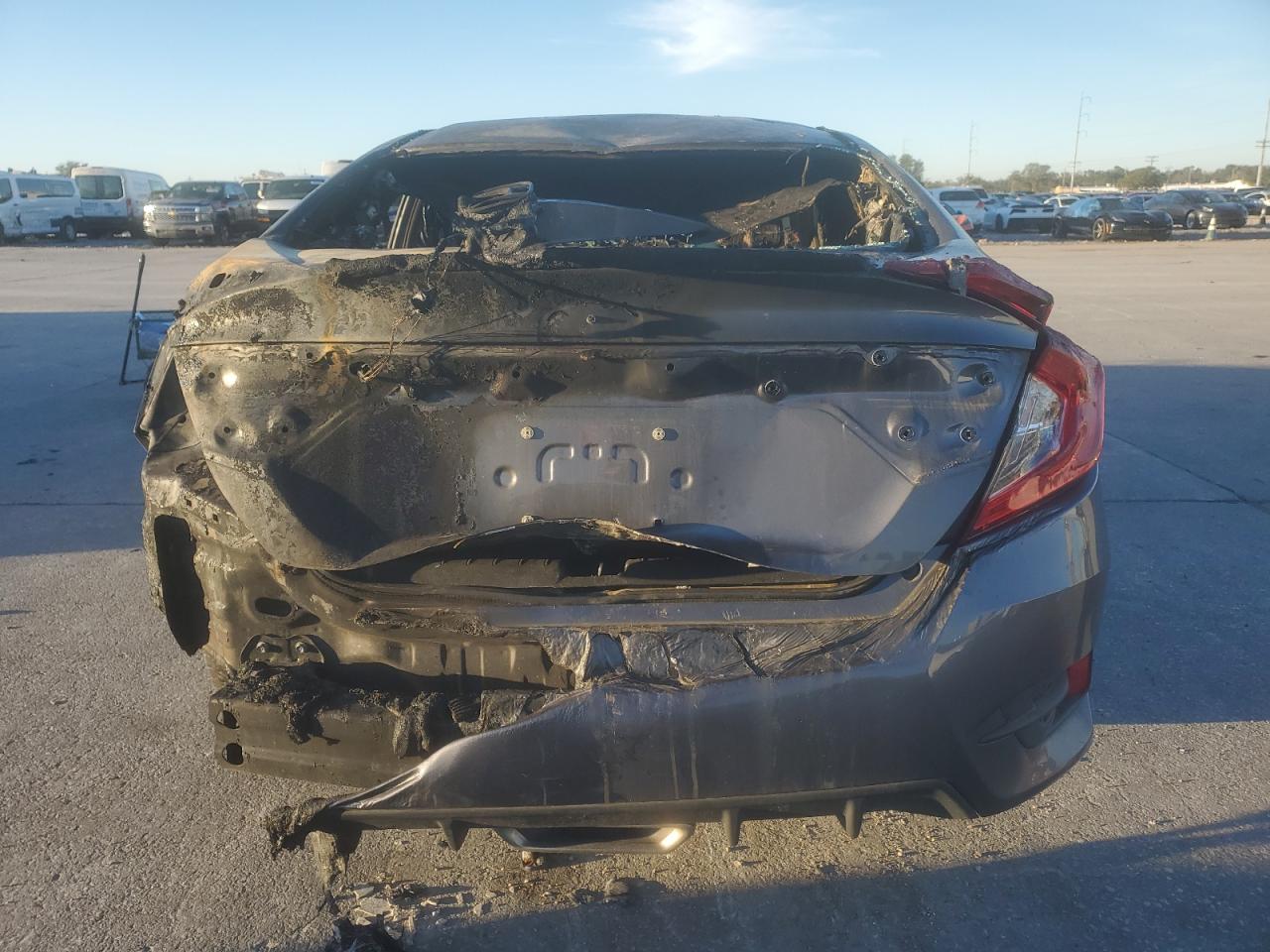 2019 Honda Civic VIN 2HGFC2F88KH558219 Copart auction photo, burn - interior damage thumbnail 6