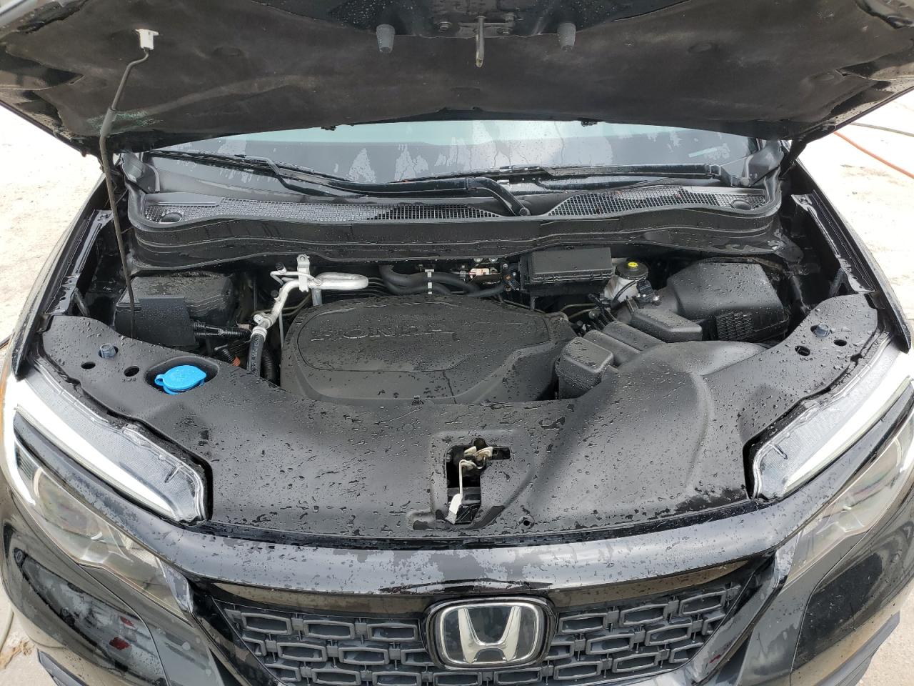 2021 Honda Passport VIN 5FNYF7H54MB000021 Copart auction photo, undercarriage / minor dent/scratches damage thumbnail 12