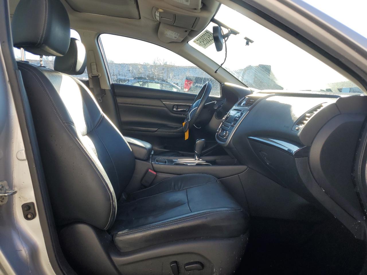 2017 Nissan Altima VIN 1N4AL3AP8HC249462 Copart auction photo, side / front end damage thumbnail 7