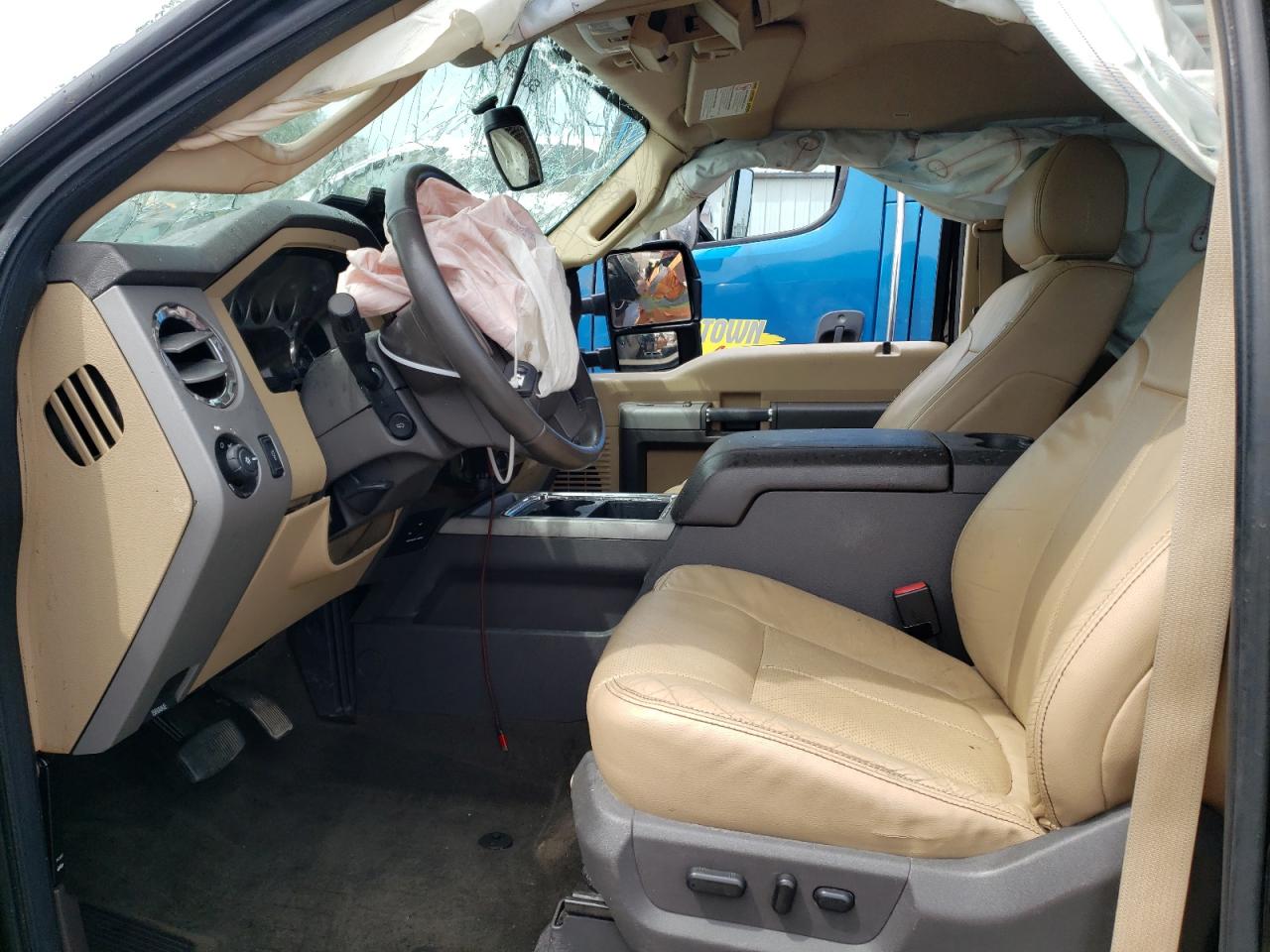 2013 Ford F250 VIN 1FT7X2B6XDEA50985 Copart auction photo, front end / all over damage thumbnail 7