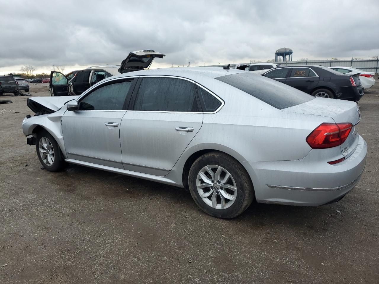 2016 Volkswagen Passat VIN 1VWAS7A38GC028568 Copart auction photo, front end damage thumbnail 2