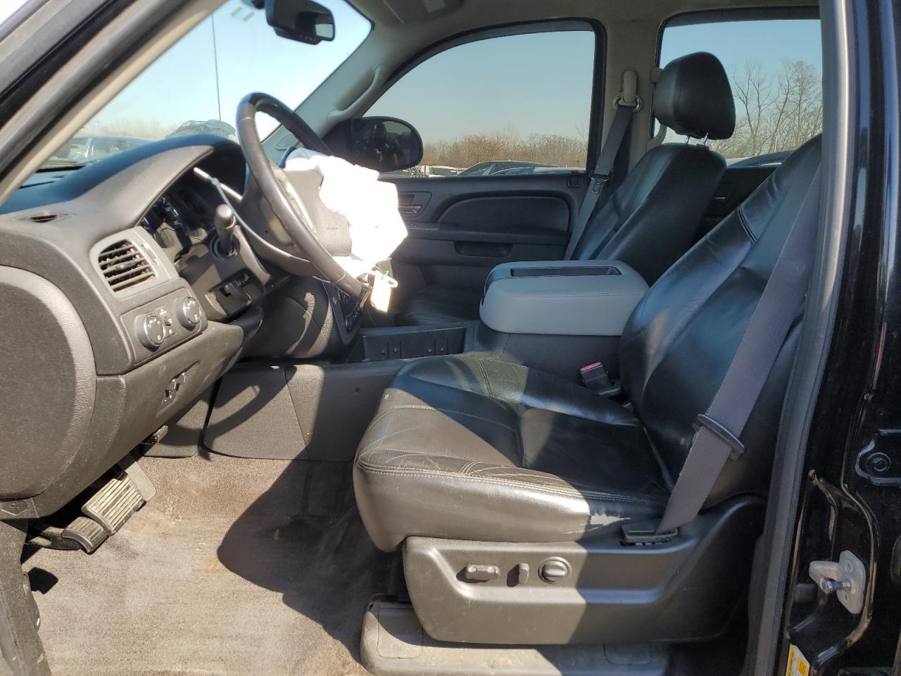 2011 Chevrolet Avalanche VIN 3GNTKFE34BG151846 Copart auction photo, front end / side damage thumbnail 7
