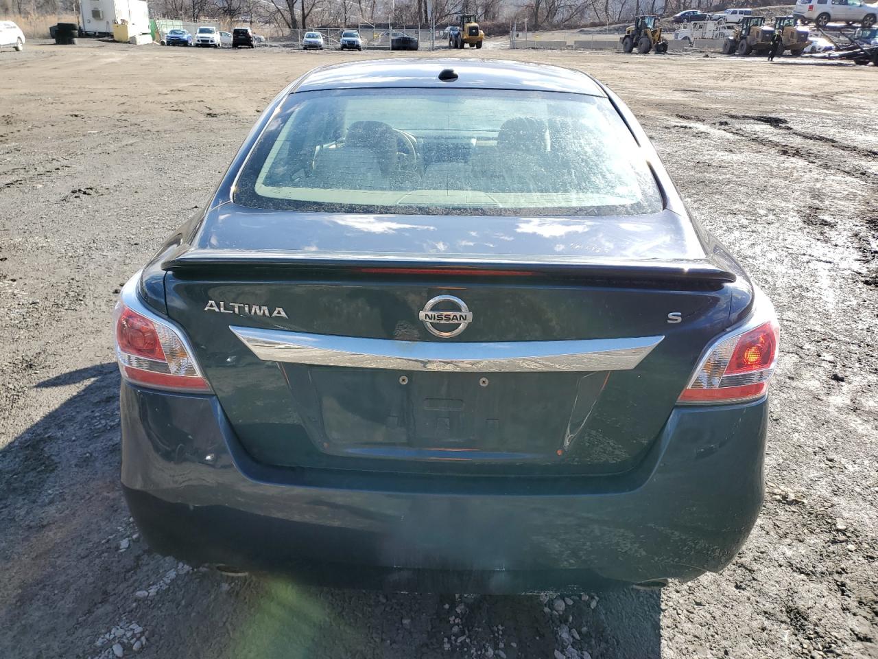 2015 Nissan Altima VIN 1N4AL3AP2FC109324 Copart auction photo, front end / minor dent/scratches damage thumbnail 6