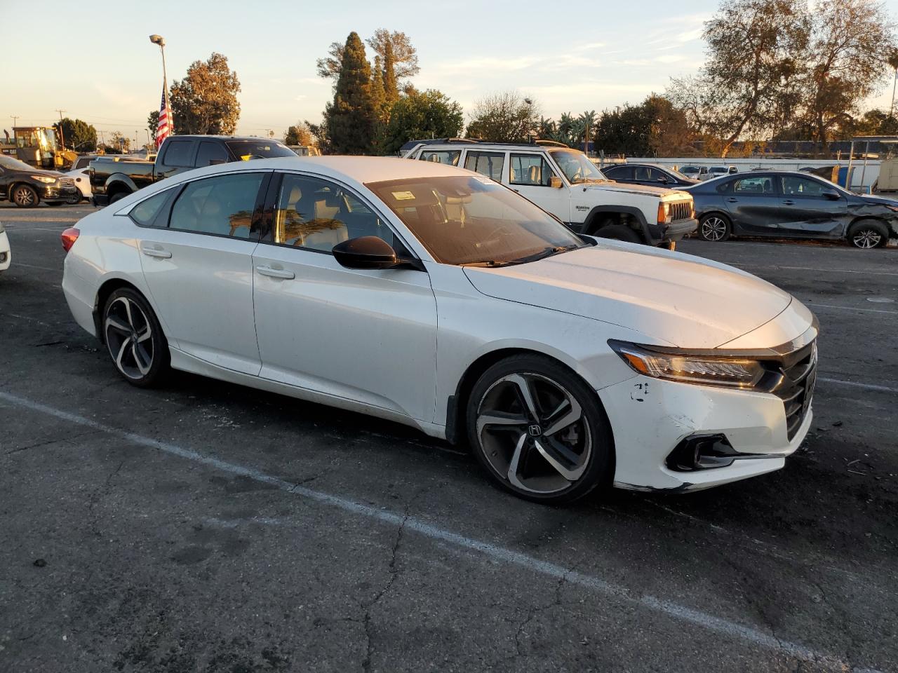 2022 Honda Accord VIN 1HGCV1F36NA075973 Copart auction photo, all over damage thumbnail 4