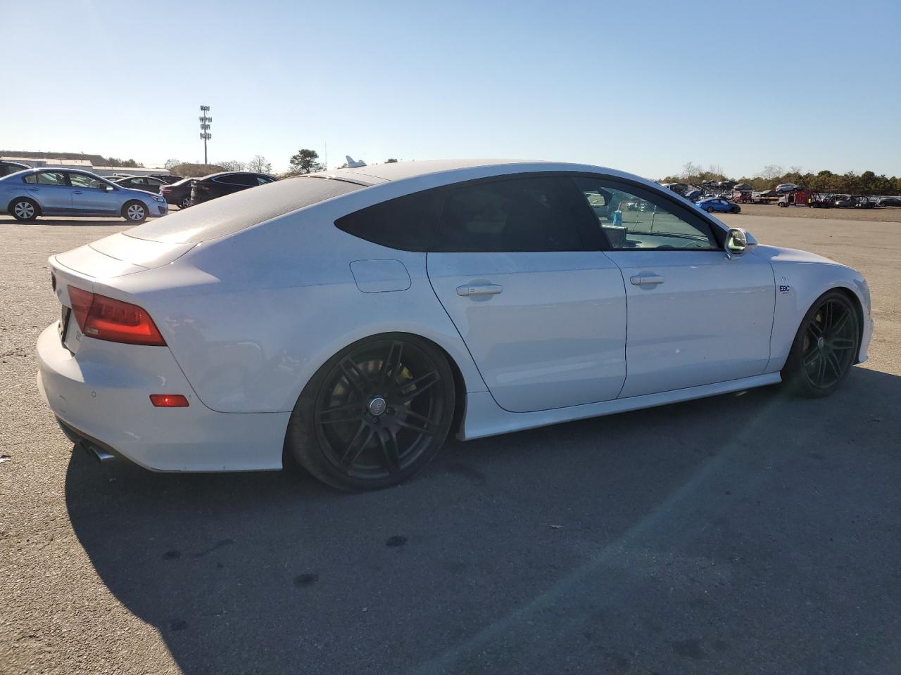 2014 Audi S7 VIN WAUW2AFC2EN047713 Copart auction photo, front end / minor dent/scratches damage thumbnail 3