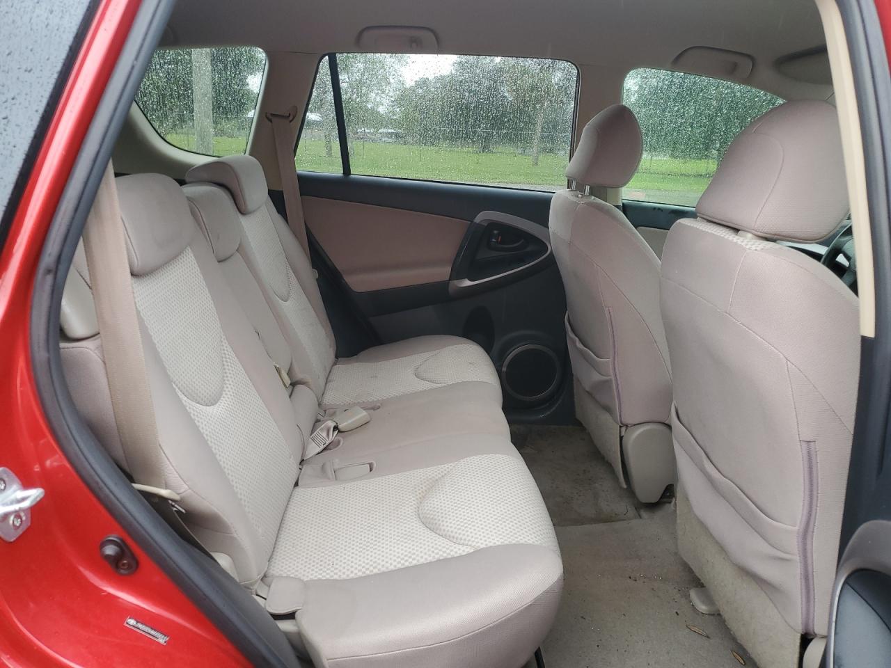 2006 Toyota RAV 4 VIN JTMZD33V465020137 Copart auction photo, water/flood damage thumbnail 11