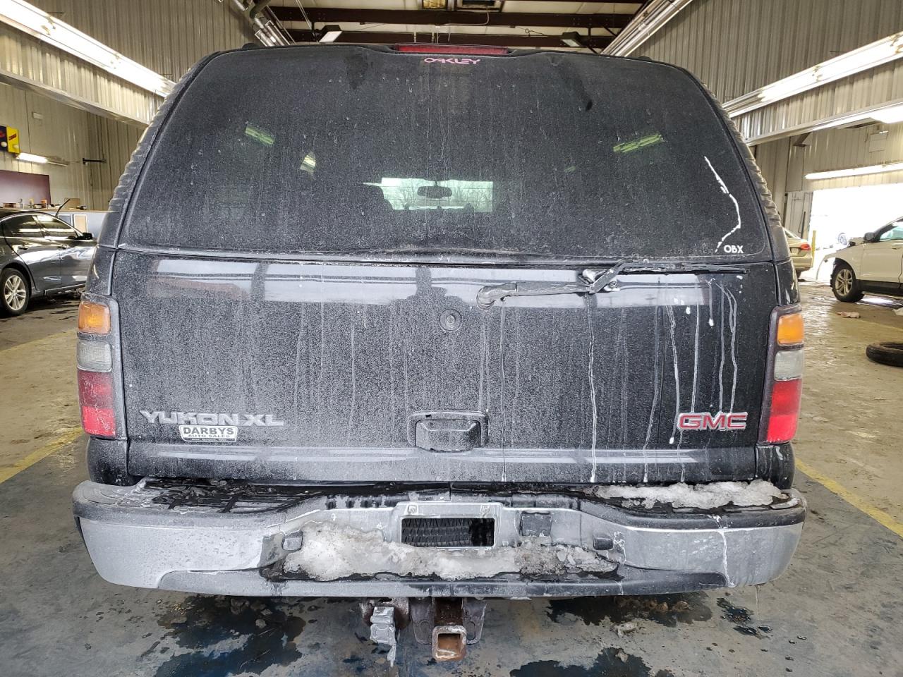 2004 GMC Yukon VIN 3GKFK16Z24G331829 Copart auction photo, side damage thumbnail 6