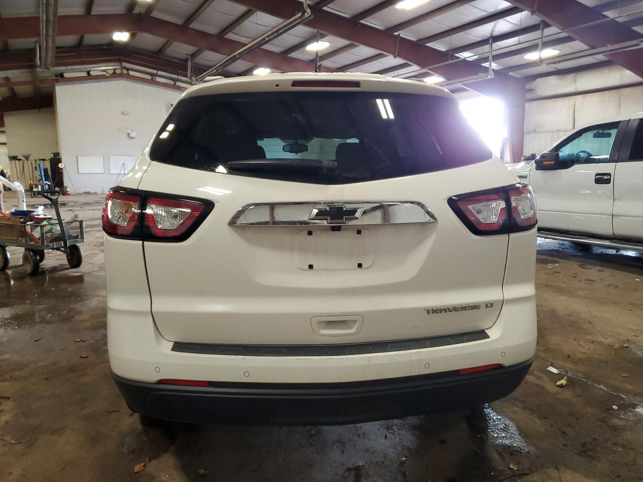 2014 Chevrolet Traverse VIN 1GNKRGKD3EJ226517 Copart auction photo, front end / side damage thumbnail 6