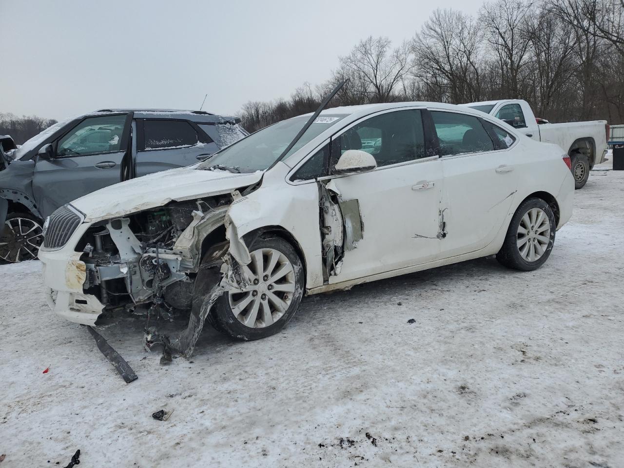 2015 Buick Verano VIN 1G4PP5SK5F4174777