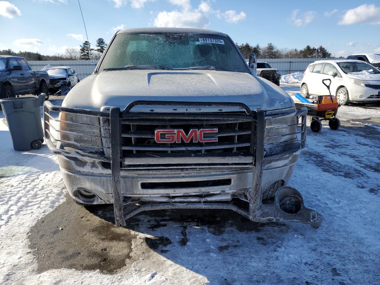 2011 GMC Sierra VIN 1GTN2TE04BZ293930 Copart auction photo, side / rear end damage thumbnail 5