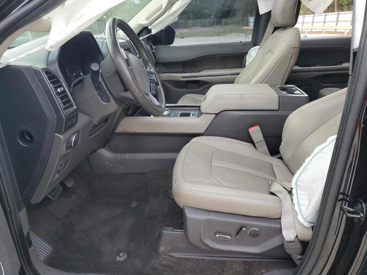 2019 Ford Expedition VIN 1FMJU1KT2KEA87746 Copart auction photo, all over / minor dent/scratches damage thumbnail 7