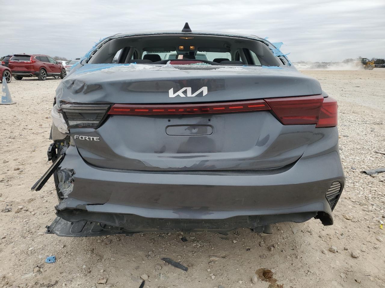 2022 KIA Forte VIN 3KPF24AD3NE445960 Copart auction photo, rear end / side damage thumbnail 6