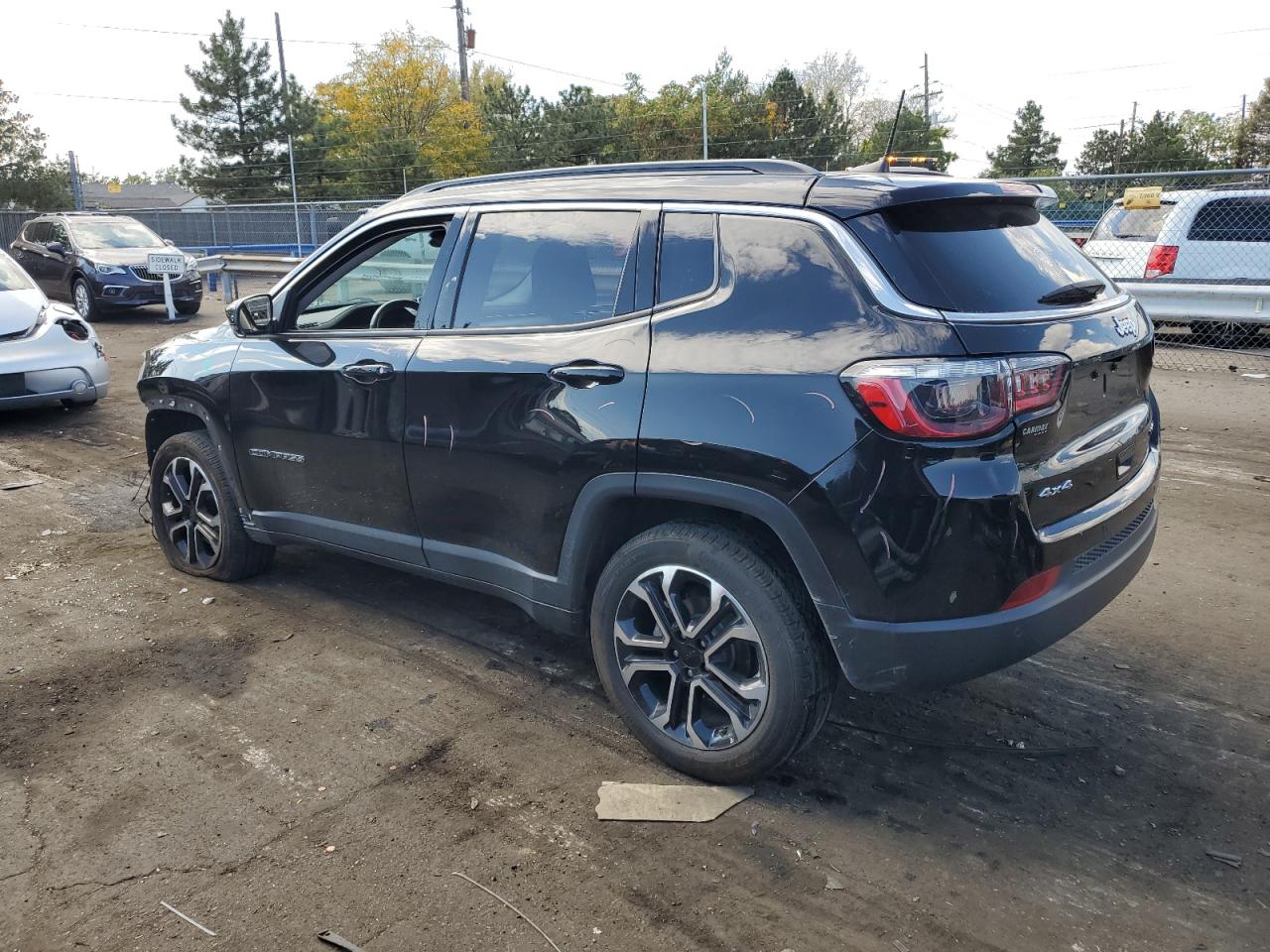 2022 Jeep Compass VIN 3C4NJDCB5NT205797 Copart auction photo, all over damage thumbnail 2