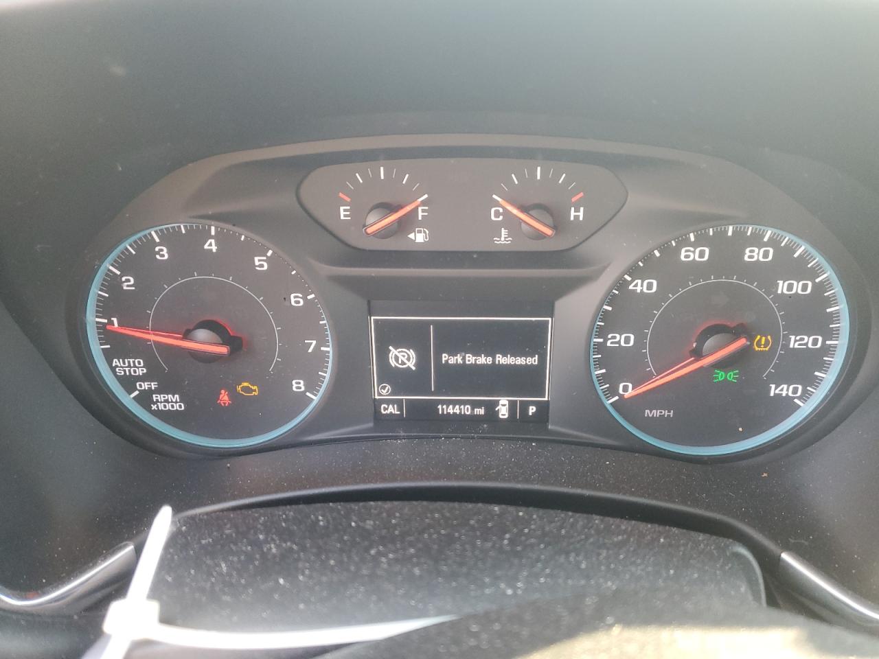 2018 Chevrolet Equinox VIN 2GNAXREV1J6221096 Copart auction photo, front end damage thumbnail 9