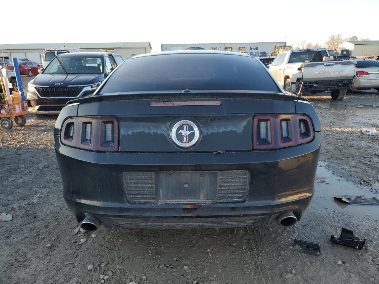 2013 Ford Mustang VIN 1ZVBP8AM3D5279308 Copart auction photo, front end damage thumbnail 6