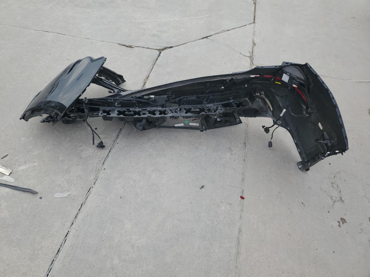 2022 Cadillac XT6 VIN 1GYKPCRS9NZ126039 Copart auction photo, rear end / side damage thumbnail 13