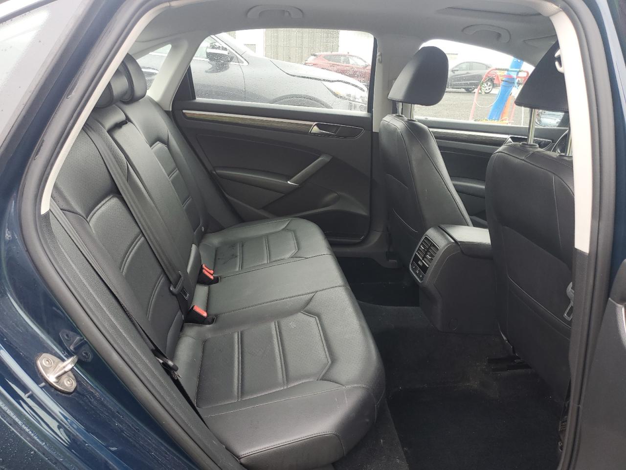 2018 Volkswagen Passat VIN 1VWBA7A31JC050894 Copart auction photo, front end / minor dent/scratches damage thumbnail 10