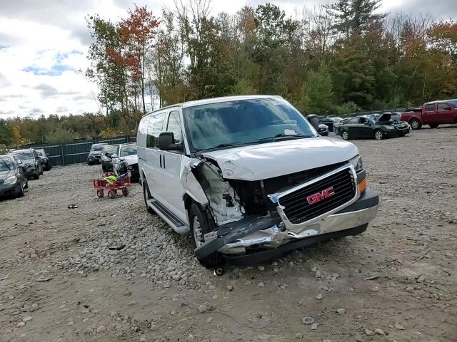 2017 GMC Savana VIN 1GTW7AFF5H1911275 Copart auction photo, front end damage thumbnail 11