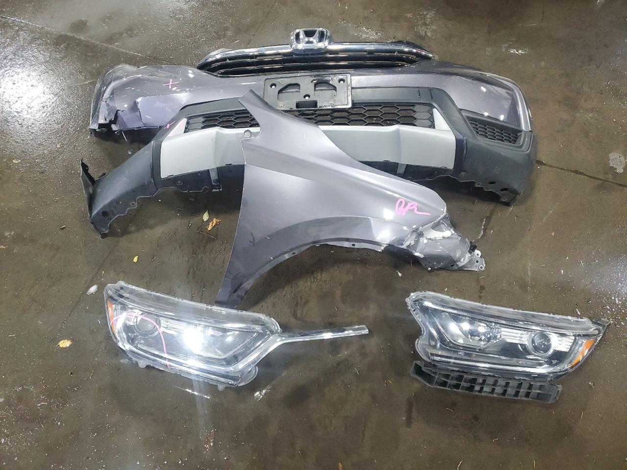 2018 Honda CR-V VIN 2HKRW6H39JH233497 Copart auction photo, front end damage thumbnail 13
