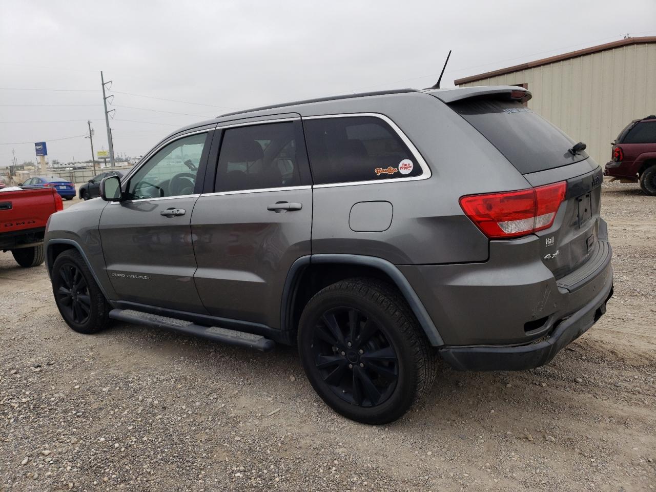 2013 Jeep Grand Cherokee VIN 1C4RJFAG0DC583435 Copart auction photo, rear end damage thumbnail 2