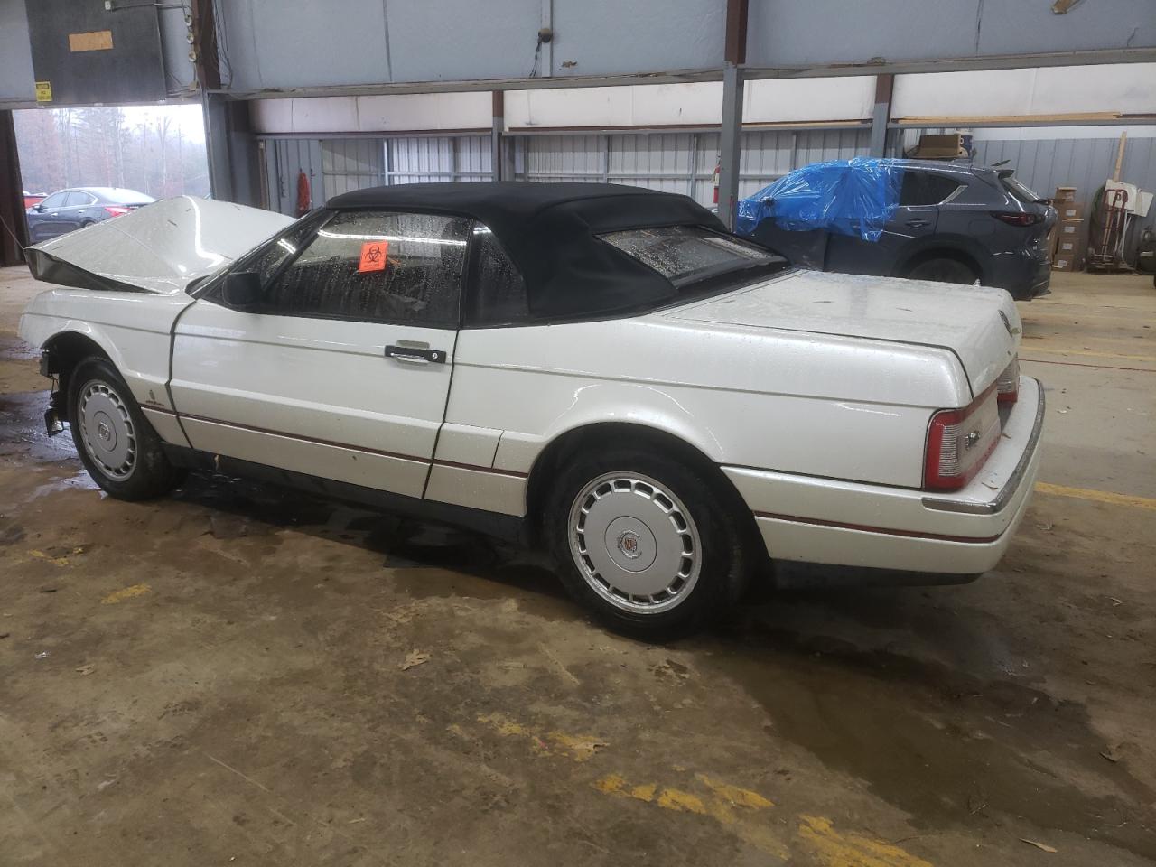 1992 Cadillac Allante VIN 1G6VS3387NU125440 Copart auction photo, front end damage thumbnail 2