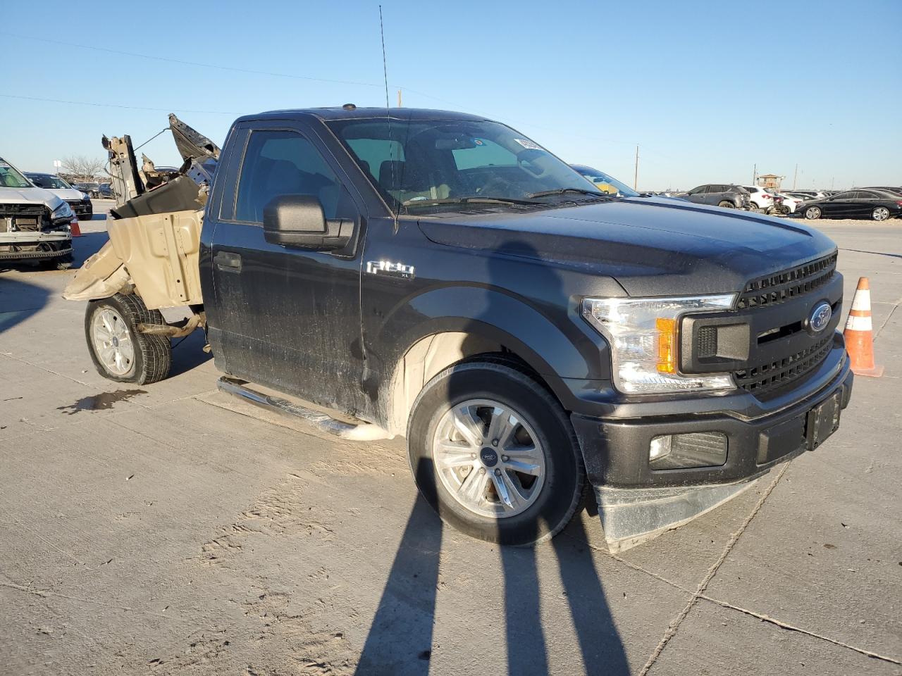 2018 Ford F-150 VIN 1FTMF1CB6JKC39609 Copart auction photo, rear end damage thumbnail 4