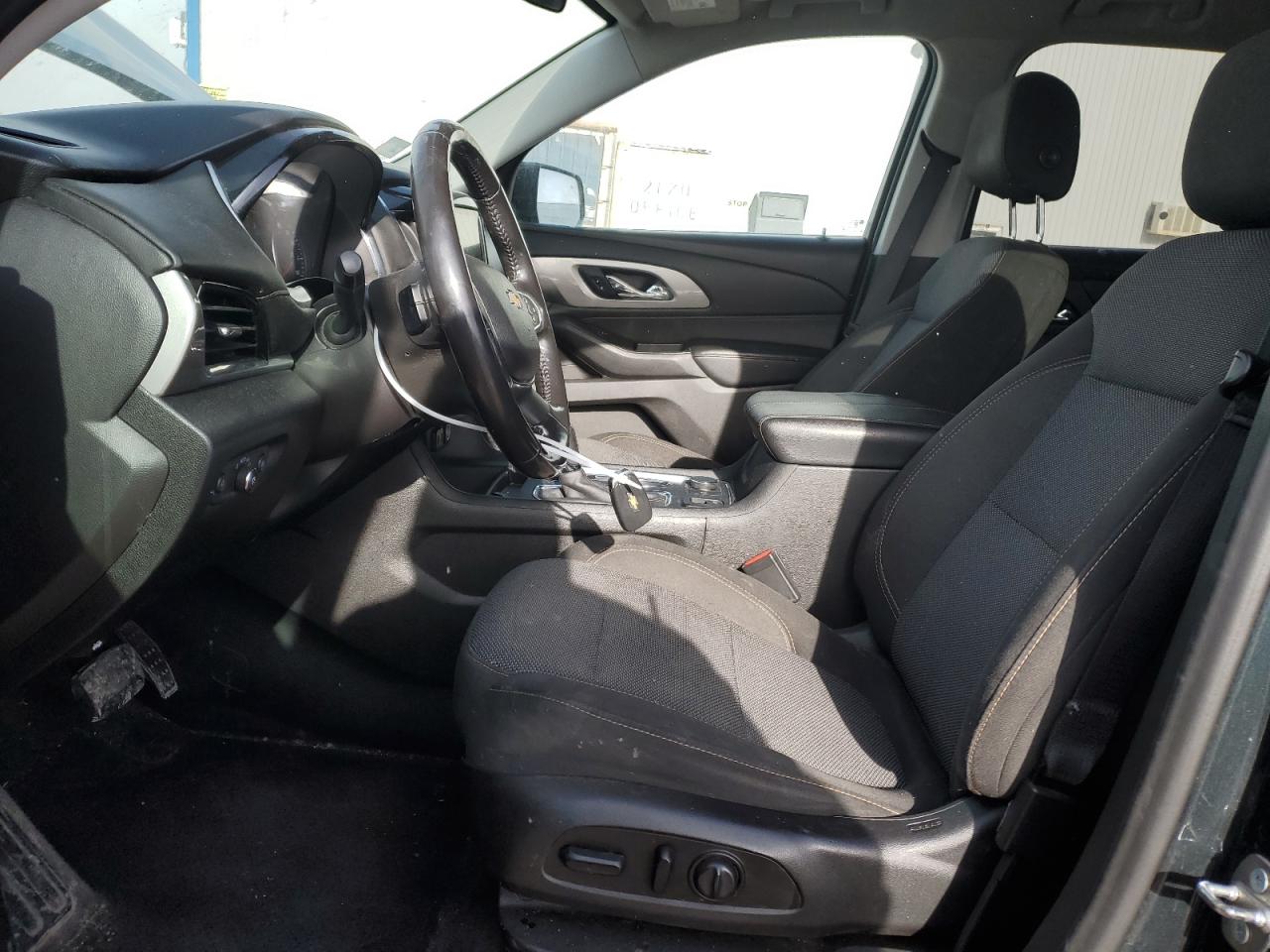 2018 Chevrolet Traverse VIN 1GNEVGKW4JJ247316 Copart auction photo, front end / side damage thumbnail 7