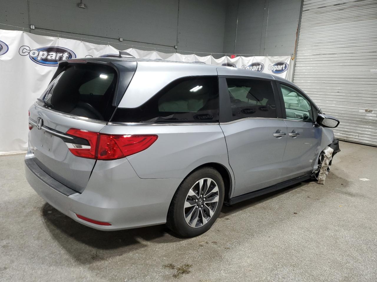 2024 Honda Odyssey VIN 5FNRL6H63RB035205 Copart auction photo, front end damage thumbnail 3