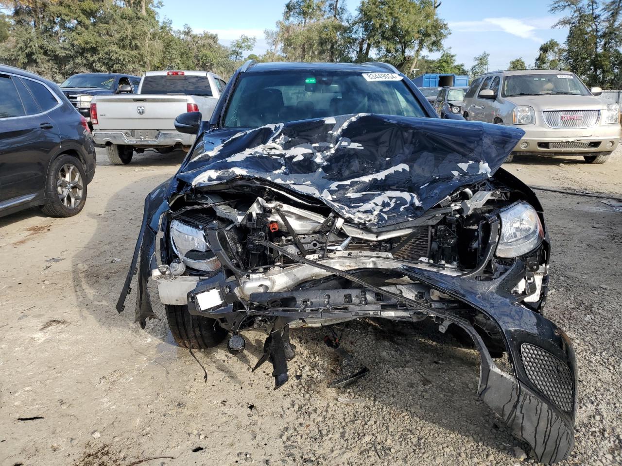 2018 Mercedes-Benz GLC VIN WDC0G4KBXJV068516 Copart auction photo, front end / side damage thumbnail 5