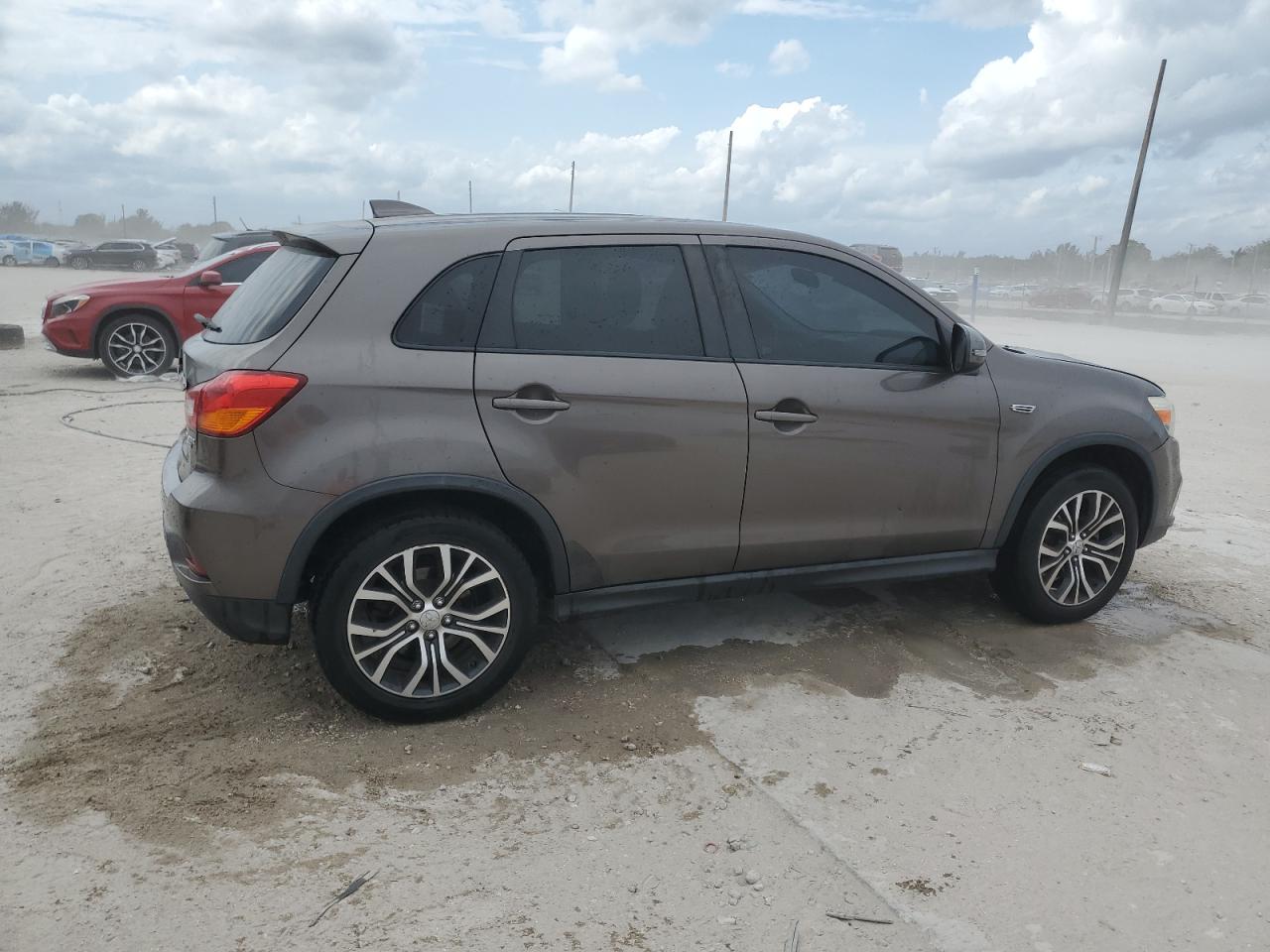 2019 Mitsubishi Outlander VIN JA4AP3AU0KU004140 Copart auction photo, front end / minor dent/scratches damage thumbnail 3